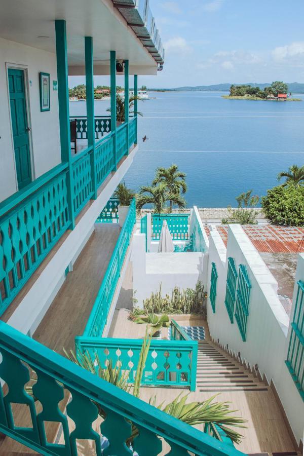 Hotel Casa Turquesa Flores Eksteriør billede