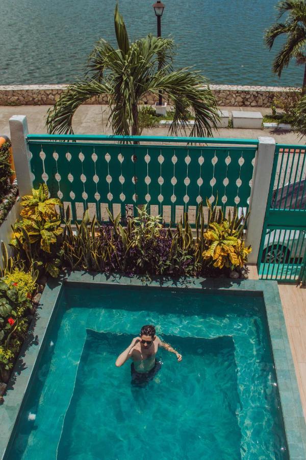 Hotel Casa Turquesa Flores Eksteriør billede